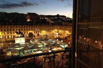 Charming In The Heart Of * Lissabon