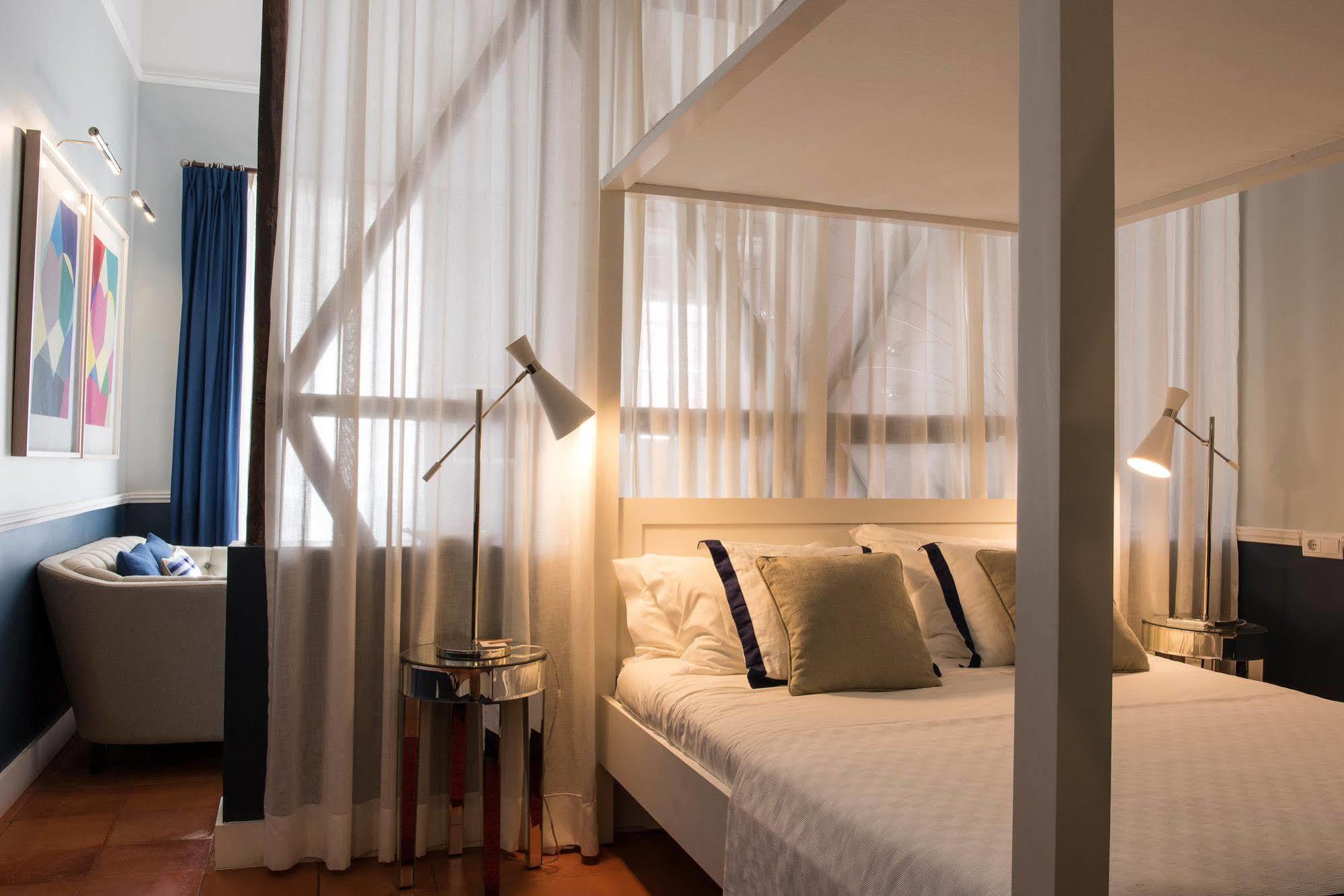 Casa Amora 2* Lisboa
