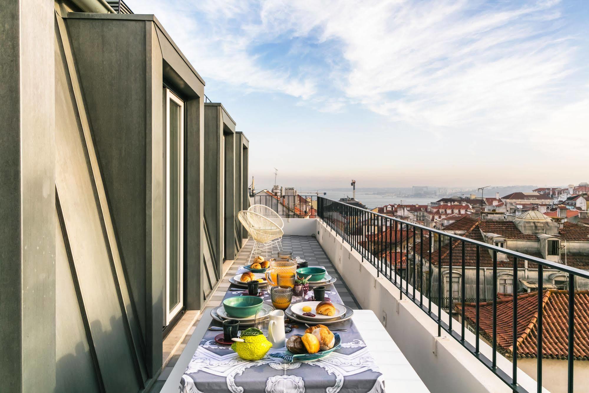 Almaria - Ex Libris | Chiado Appartement