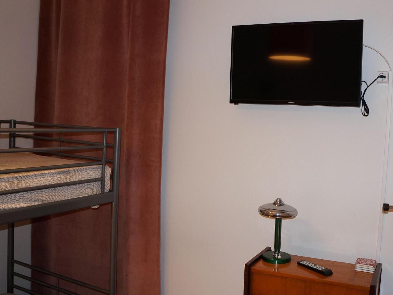 Appartement White And Grey *