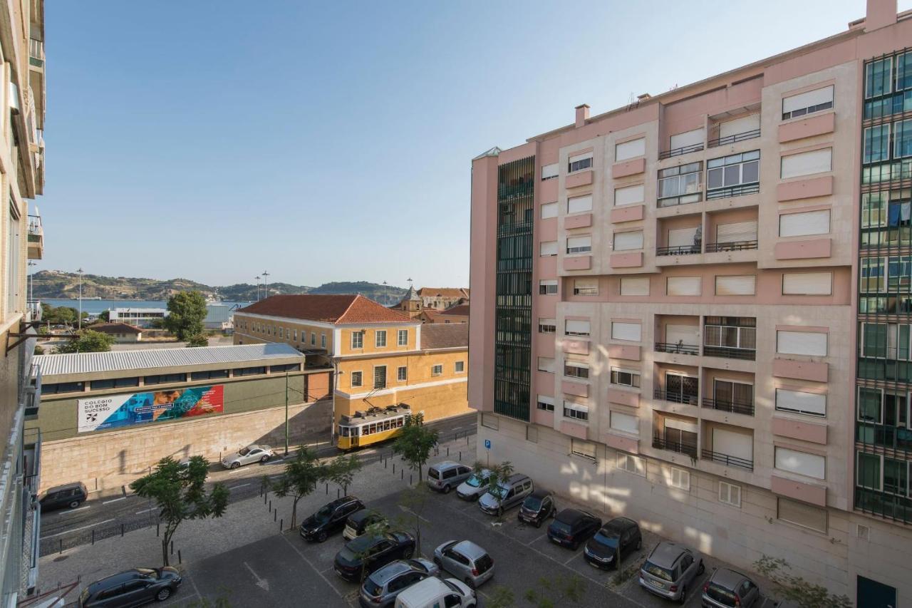 Lovelystay - 2 Bedroom Belem Wonder Apartment Lissabon