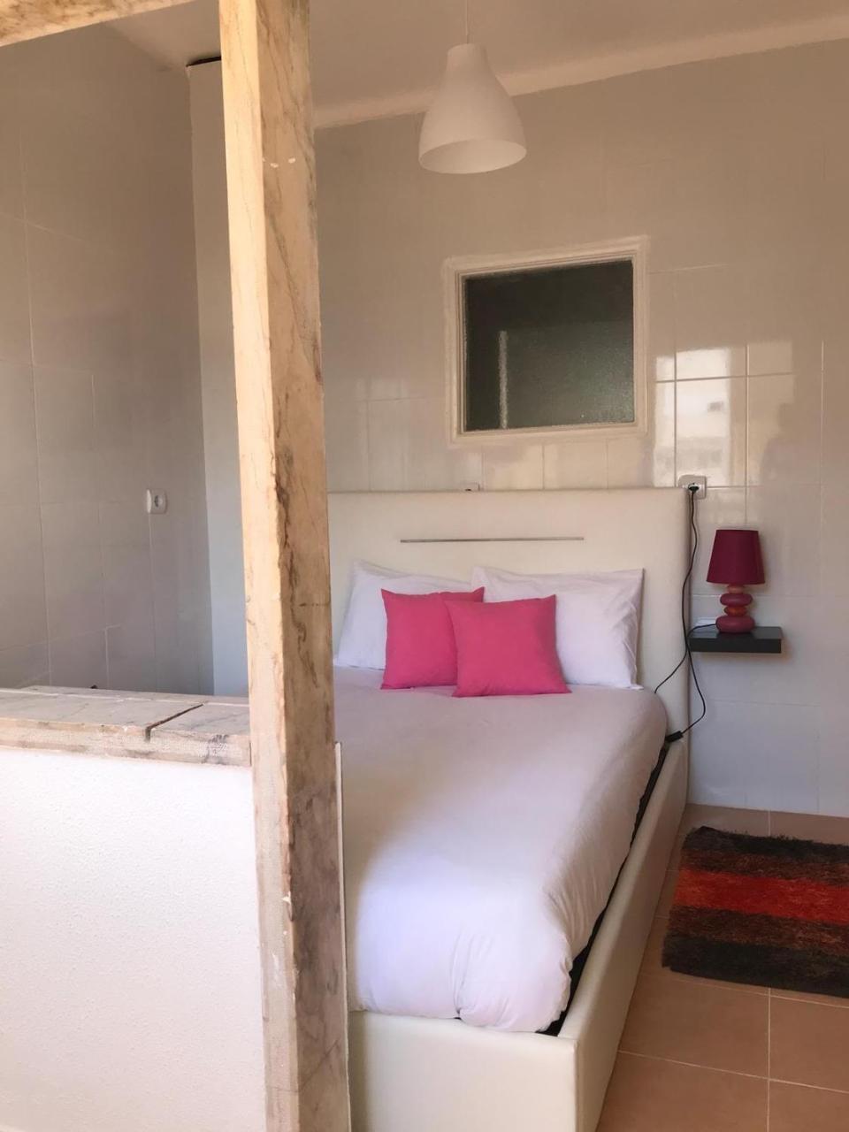 7 Rivers Hostel *
