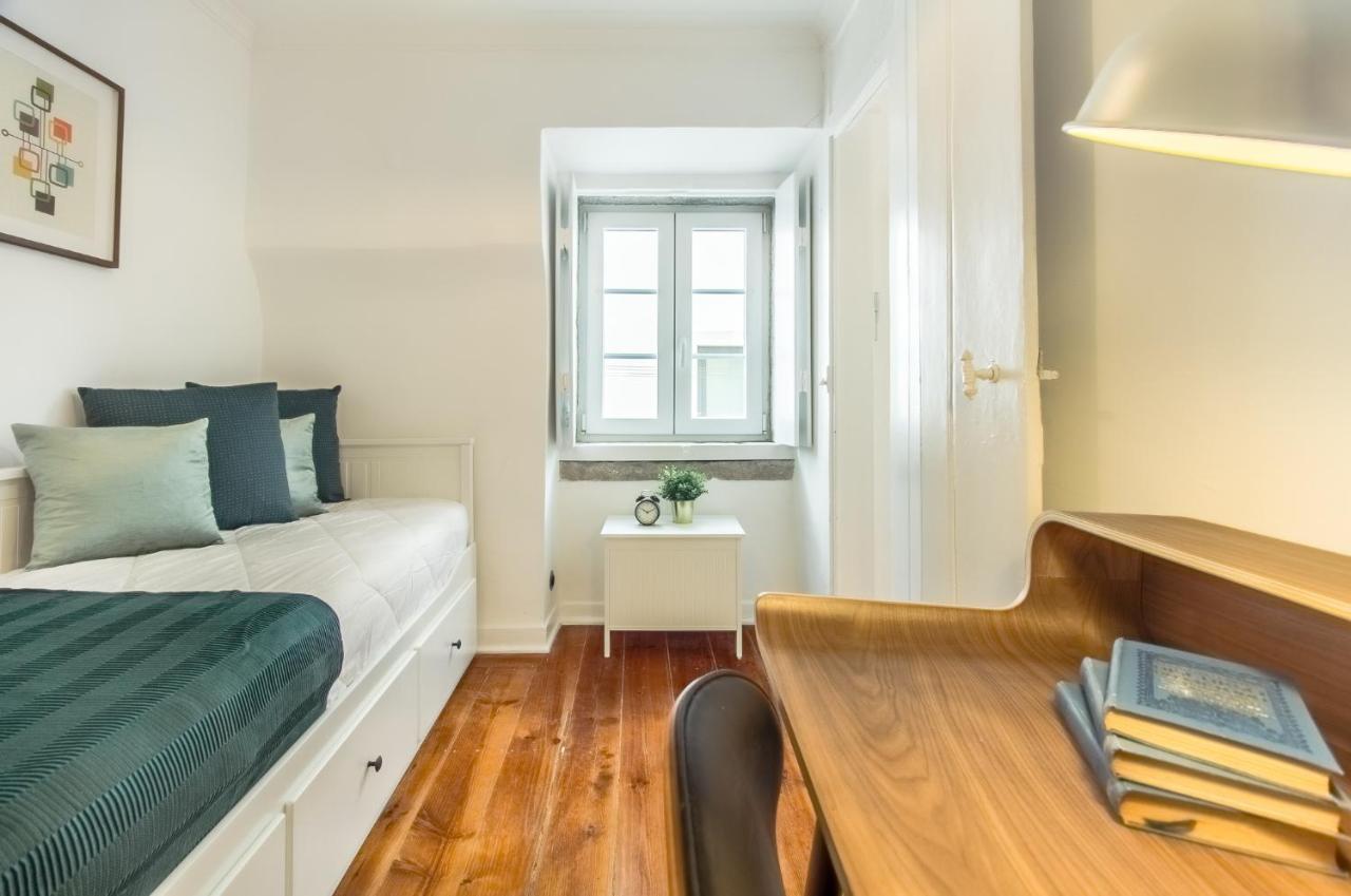 Unique And Stylish Flat In Historic * Lisbon