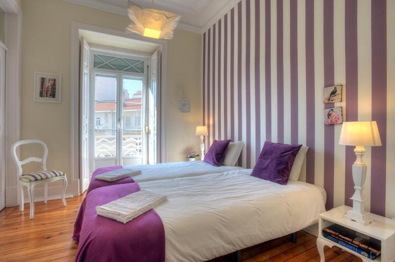 Angola 1 - 6 Bedrooms Appartement