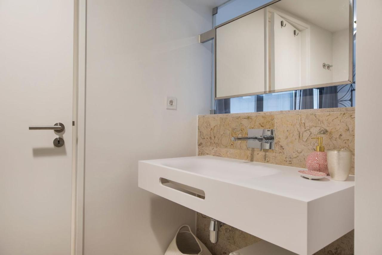 Lovelystay - Modern And Colourful Flat In The Heart Of Graca Appartement *