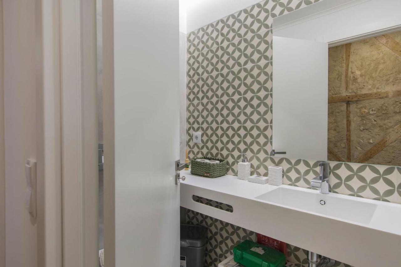 Lovelystay - Vintage Flat Near Santa Justa Elevator! Appartement *
