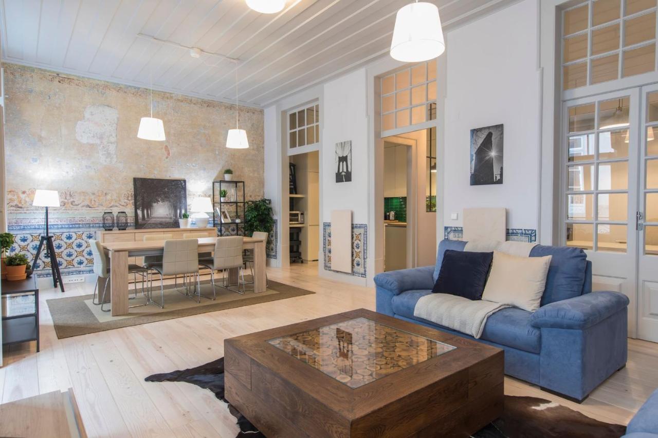 Lovelystay - 3 Bedroom Downtown Wonderwall Apartment *