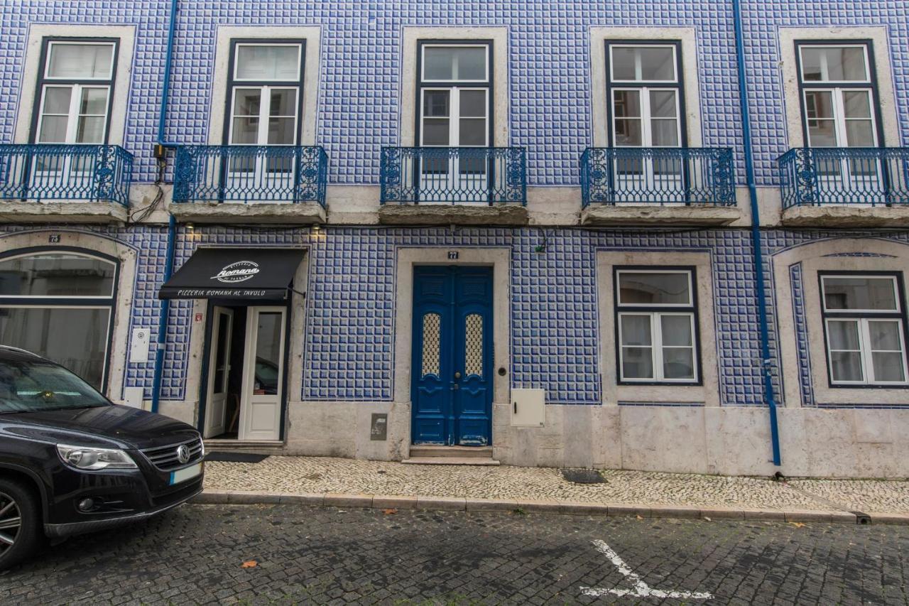 Lovelystay - Cozy Duplex In Alfama