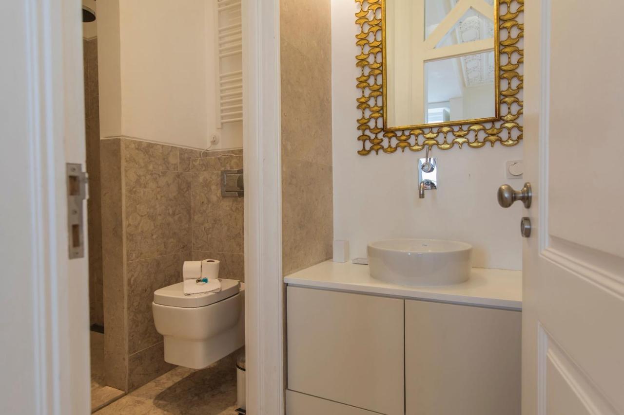 Lovelystay - Cozy Duplex In Alfama Apartamento Lisboa