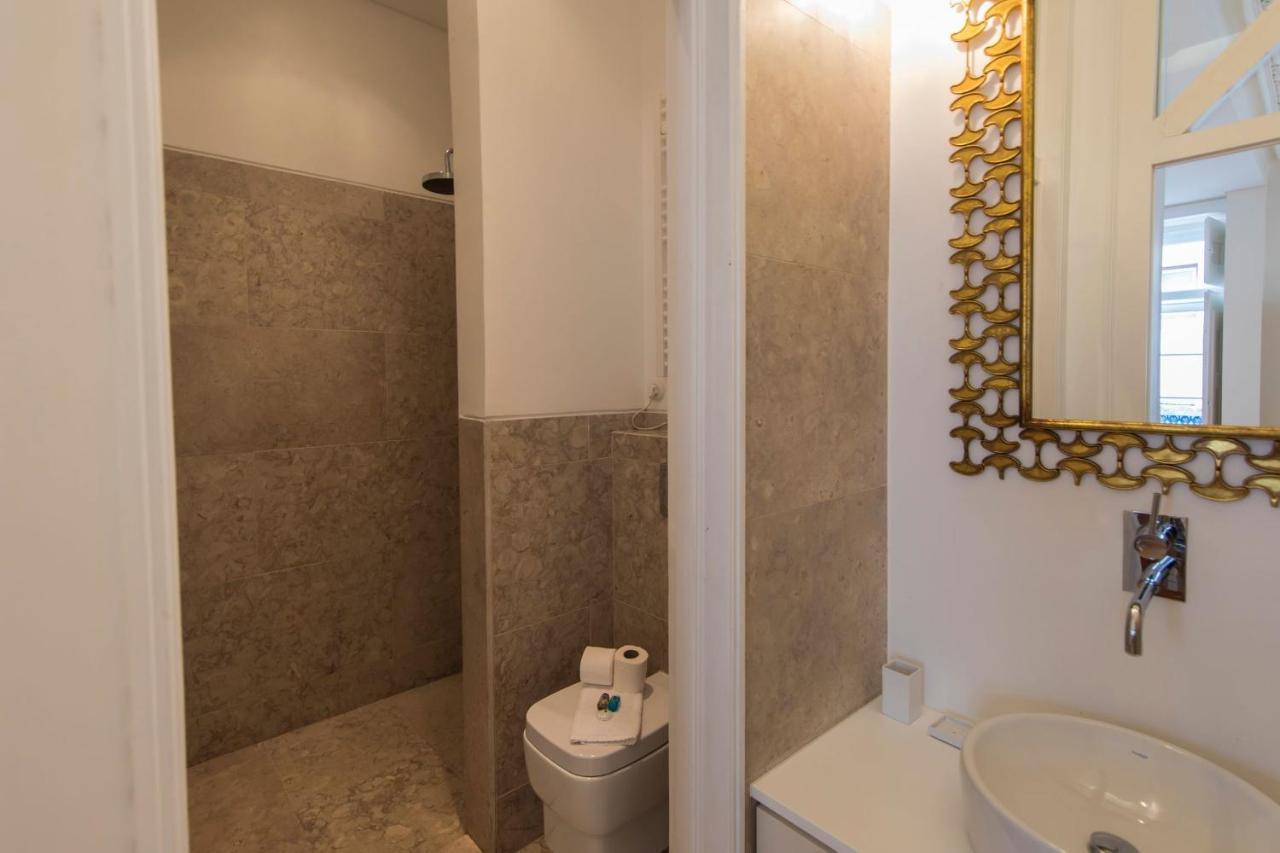 Lovelystay - Cozy Duplex In Alfama