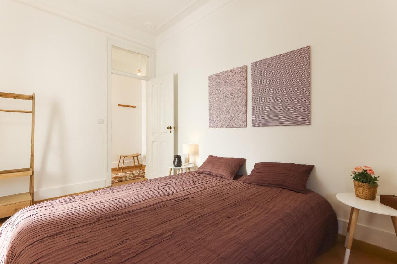 Charming Avenida By Homing * Lisbon