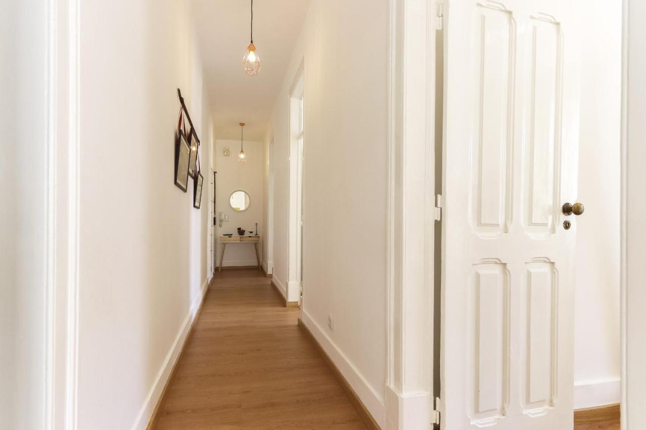Charming Avenida By Homing * Lisbon