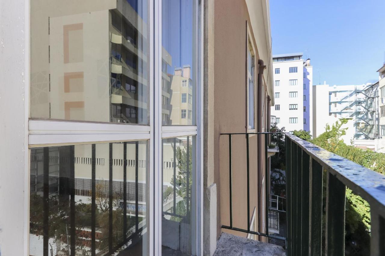Charming Avenida By Homing * Lisbon
