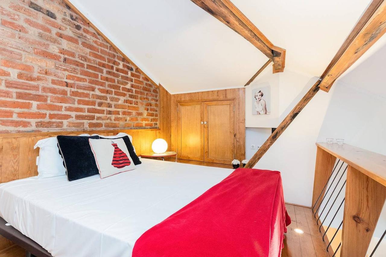 Renovated In Appartement *