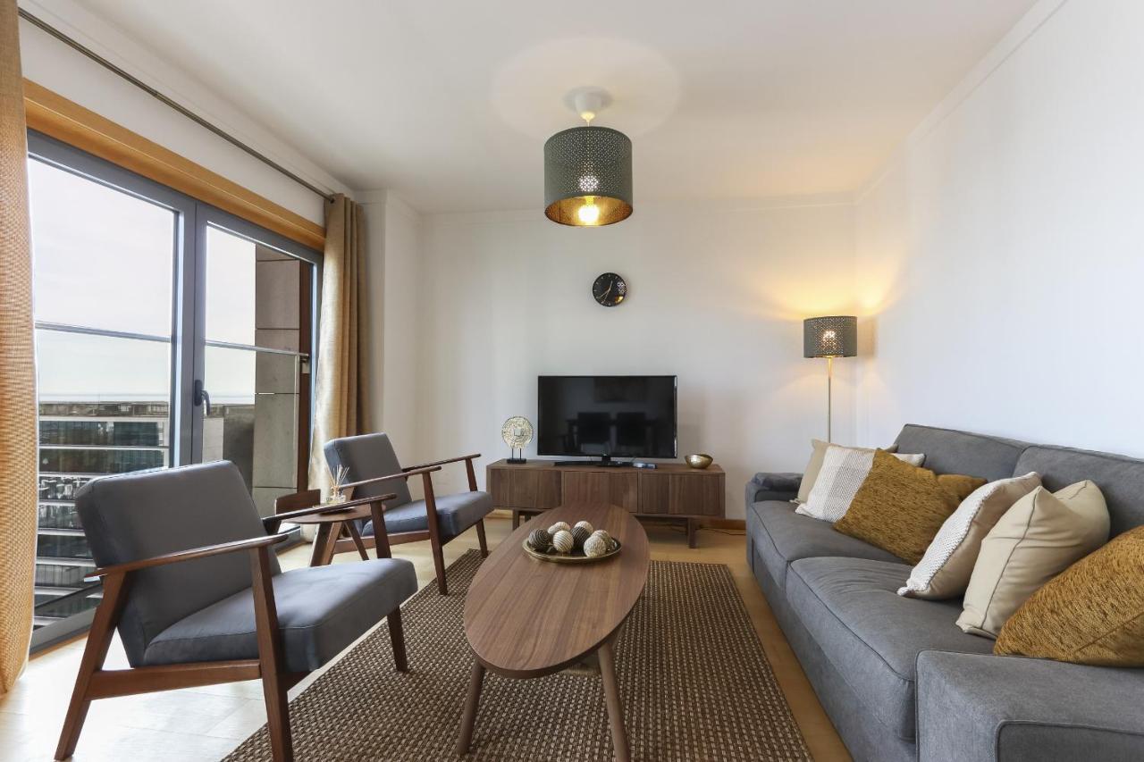 Expo Panoramic Views By Homing Apartment *