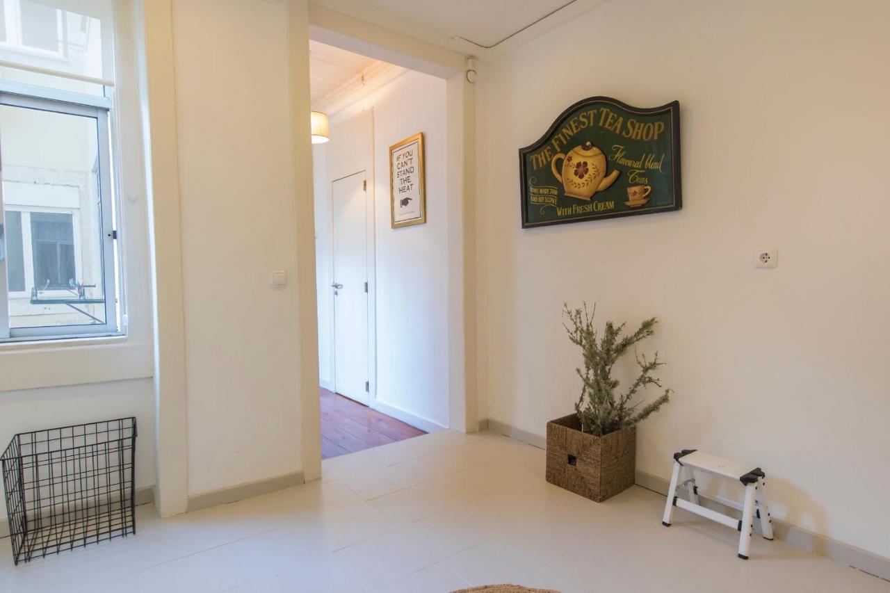 Apartamento Lovelystay - Chiado 2 Bedroom Charm! *
