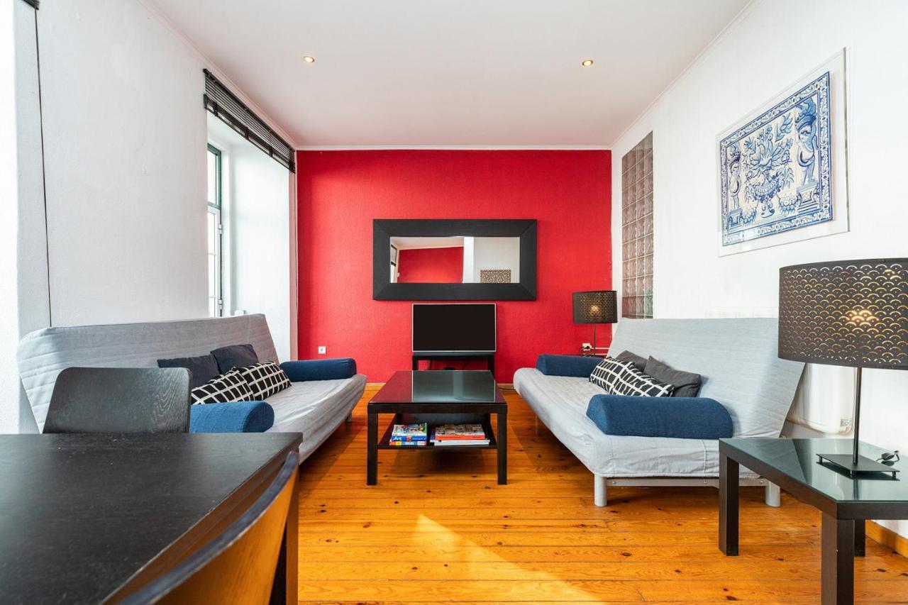 Charming 2 Bedroom Next To Praça Da Figueira