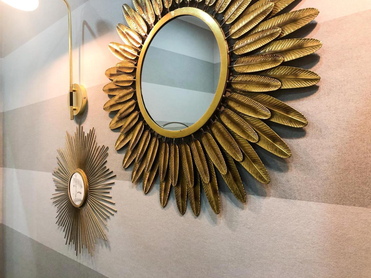 Golden • A/c - * Lisboa