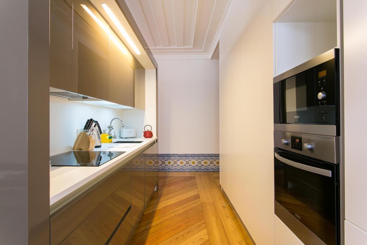 Joivy Elegant 2br With Workspace Nearby Baixa-chiado Subway Lissabon