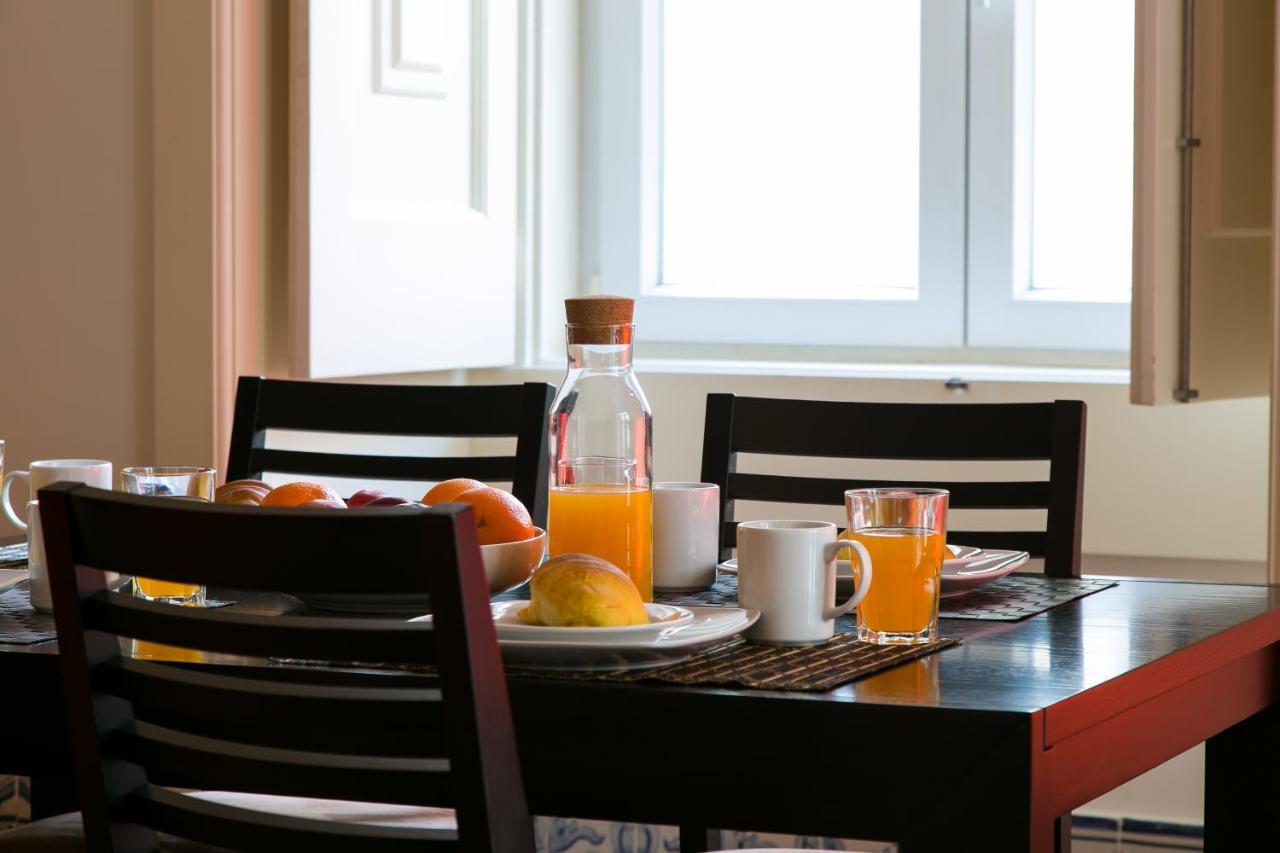 Joivy Elegant 2br With Workspace Nearby Baixa-chiado Subway Appartement