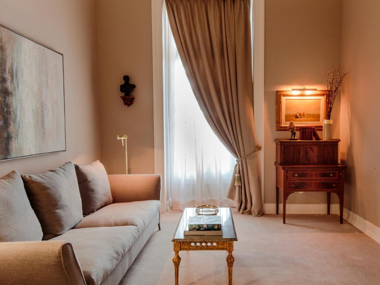 Dear - Valmor Palace 4*