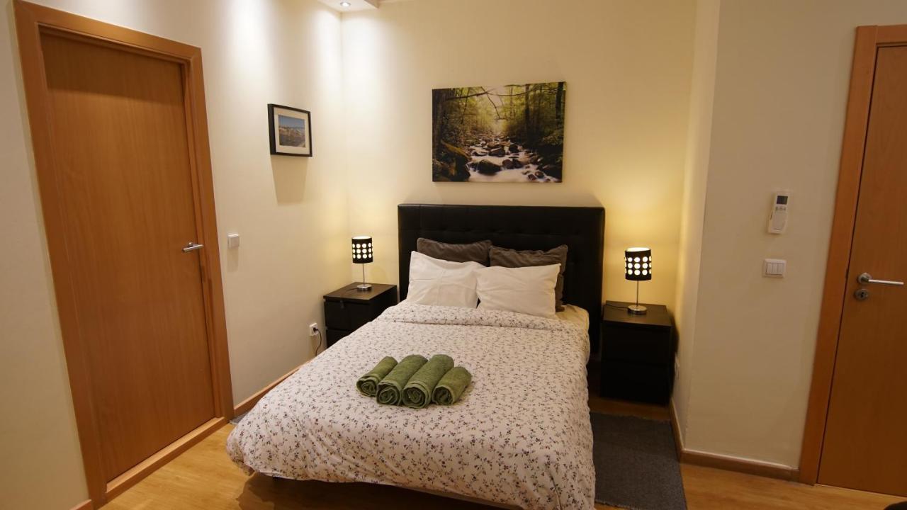 Cozy In Center
