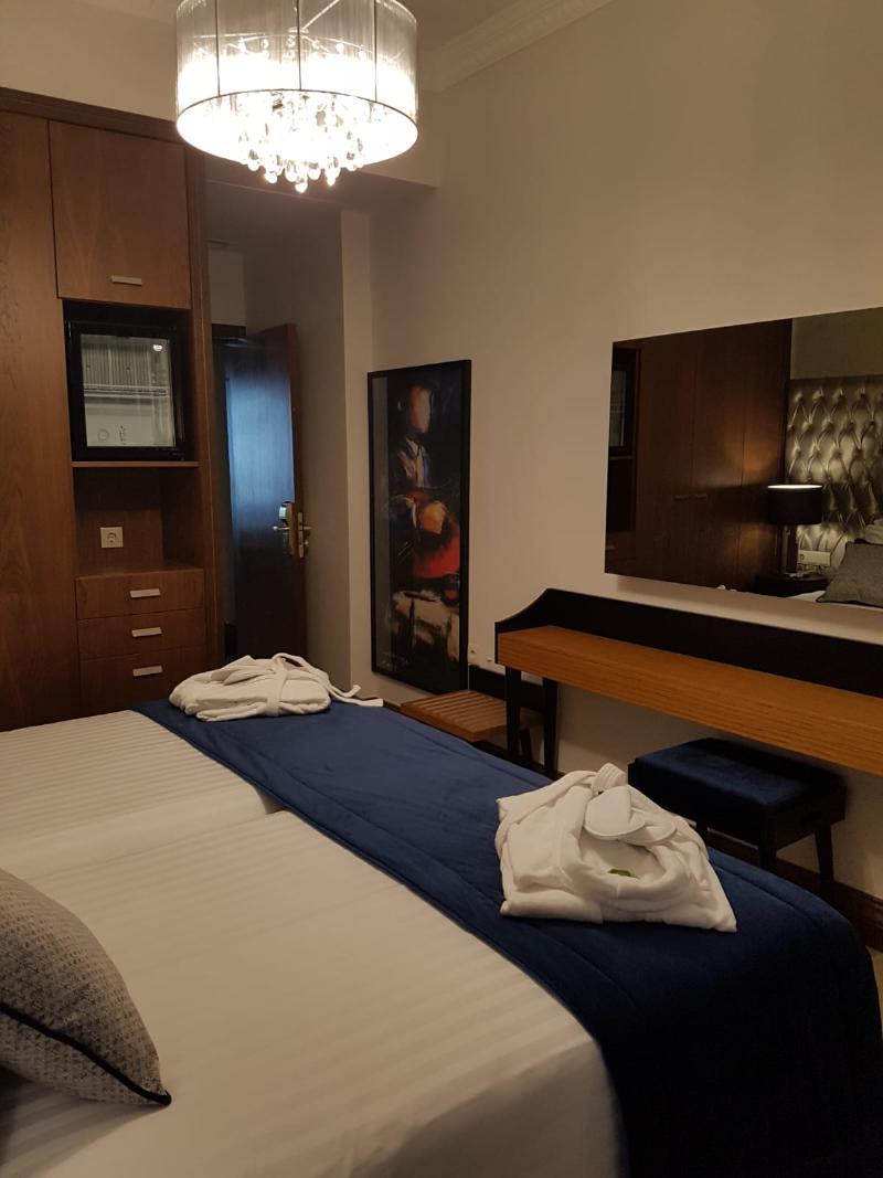 Casual Belle Epoque Hotel 4*