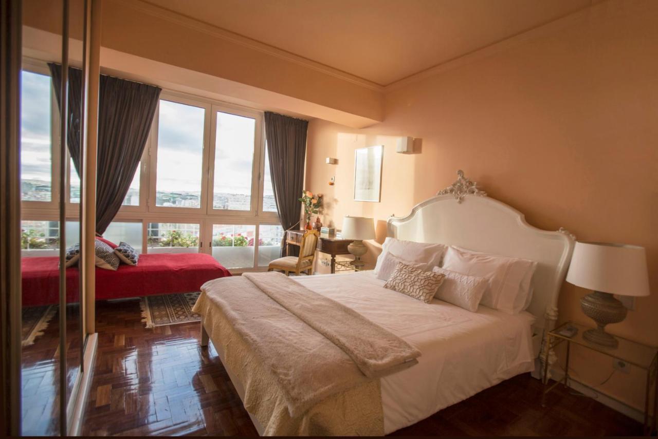 Quad Avenue Apartment