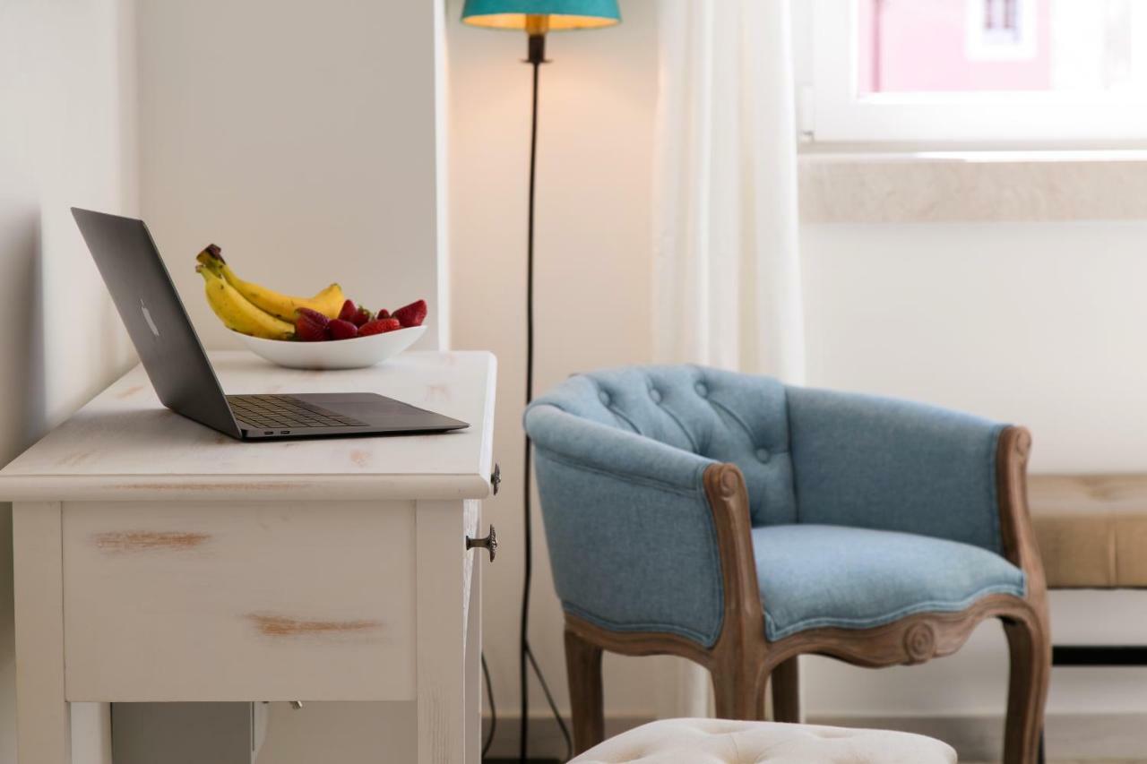 Amalia Near Rossio Square Gasthof 3*