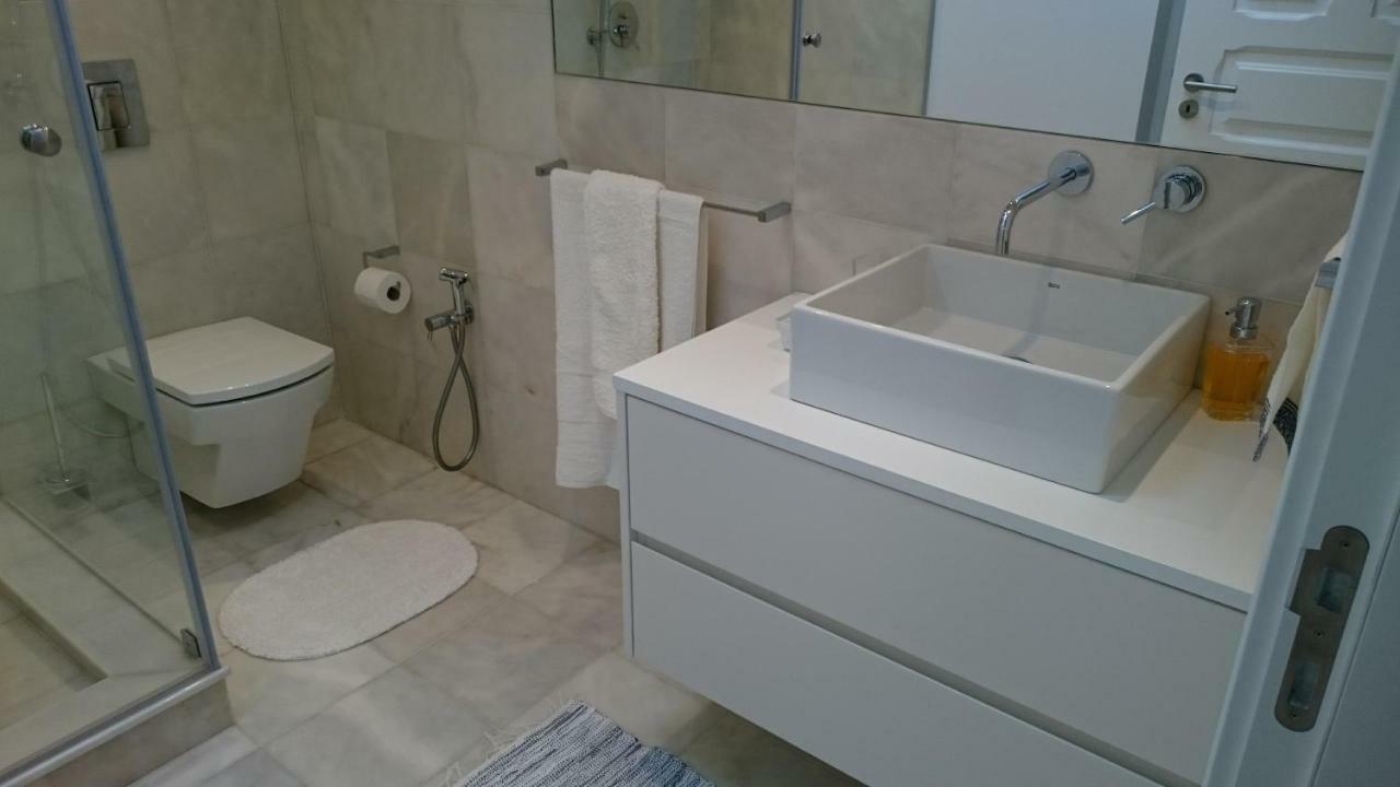Tauro 195 Near El Corte Ingles Appartement
