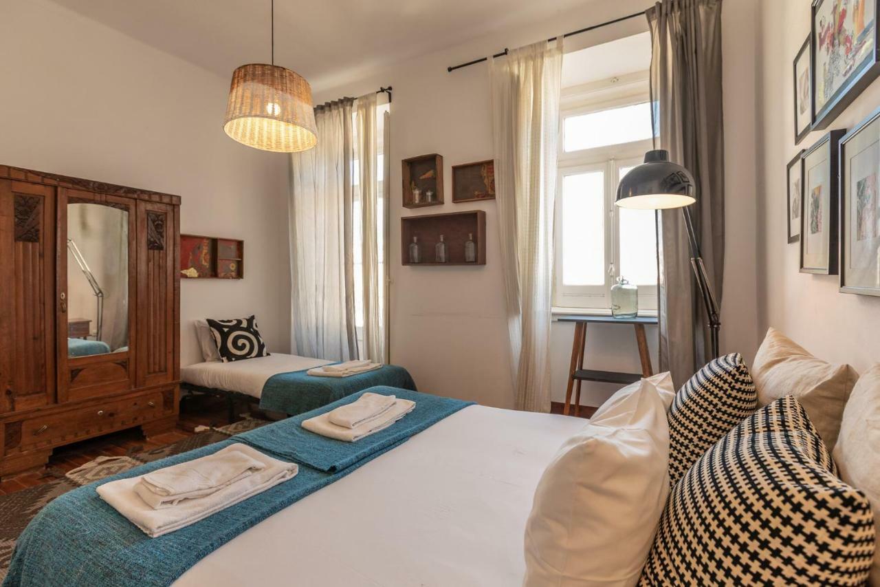 Stylish For Travelers - Bp2 * Lisboa