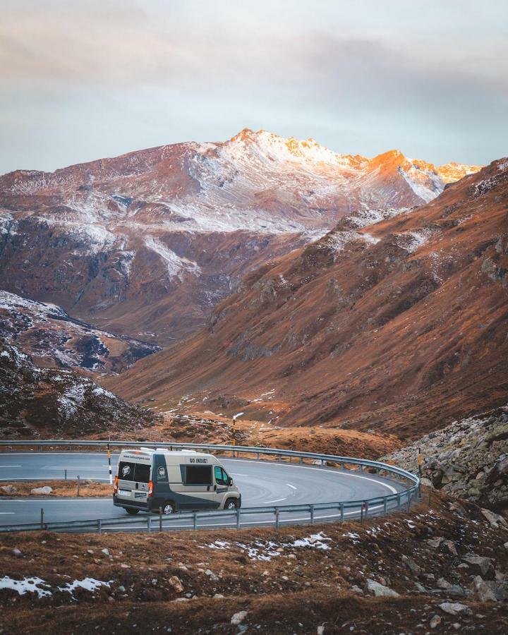 Camping Indie Campers Campervan In