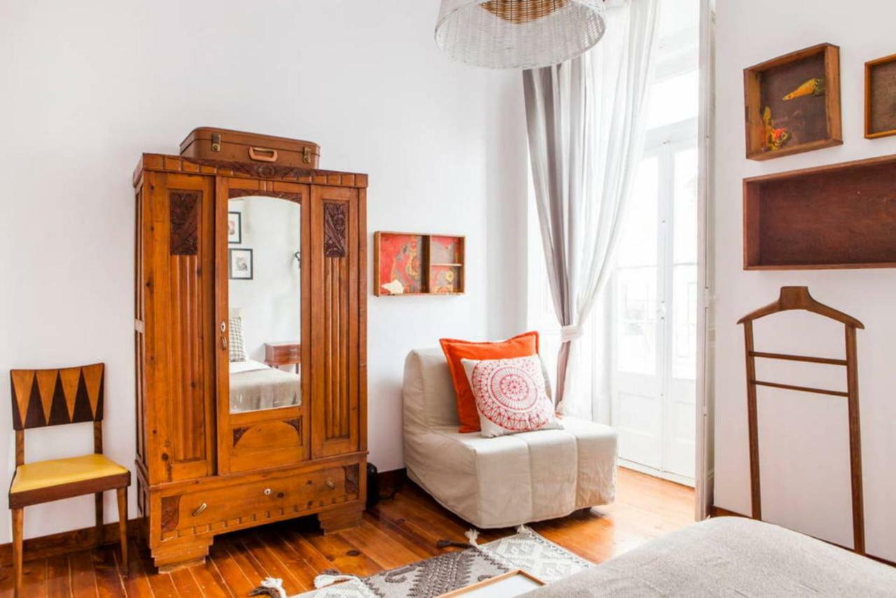 Stylish For Travelers - Bp2 * Lisboa