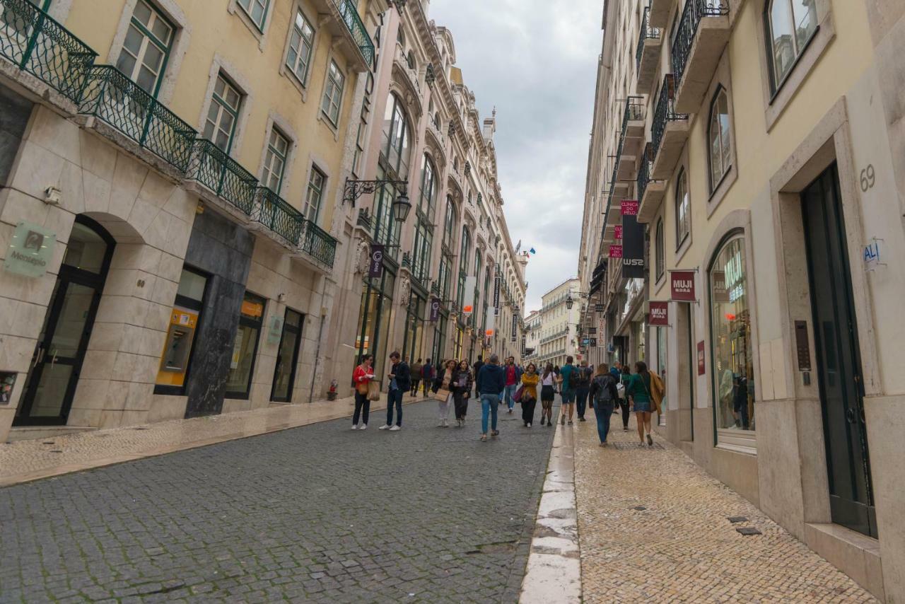 Joivy Chiado Self Check-in 2-br Flat With Parking Lissabon