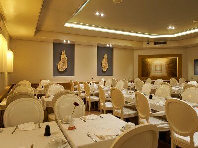 Real Parque Hotel 4*