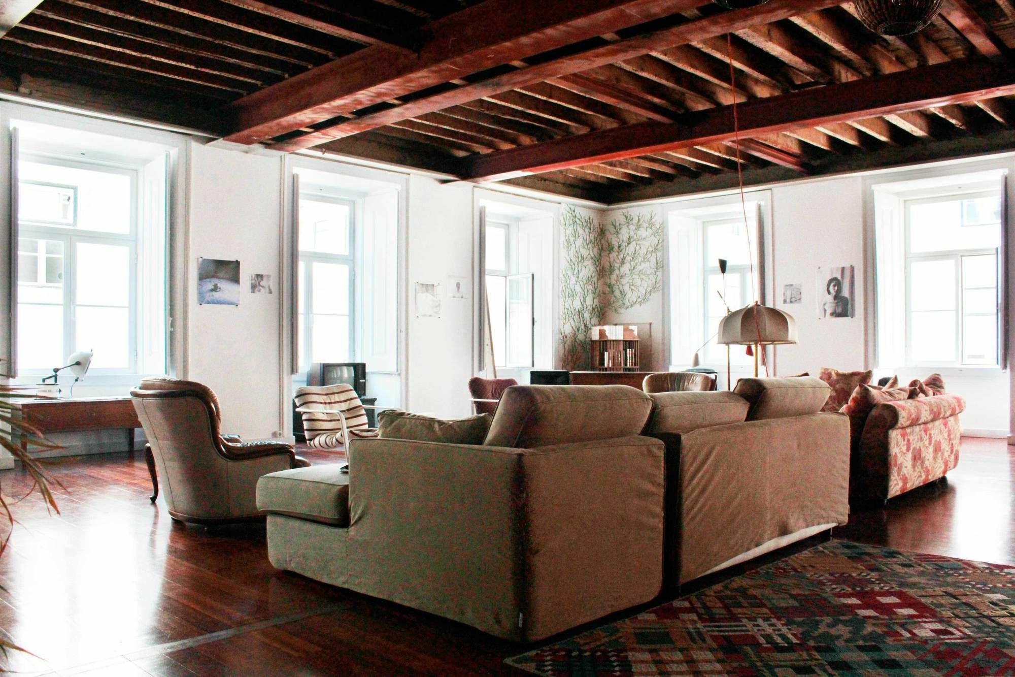 Lost :: Cais House Gasthof 3*