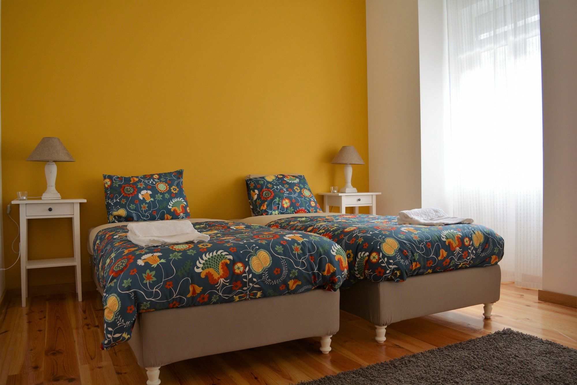 Almirante Deluxe By Homing Appartement *