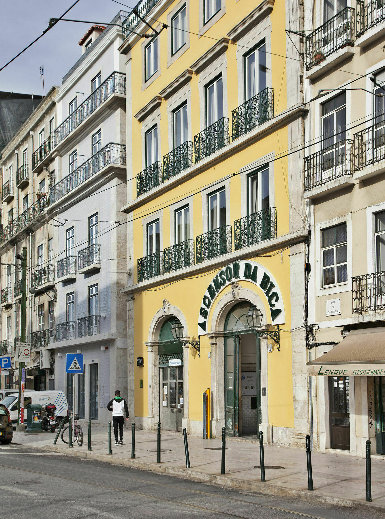 Five Stars Bica * Lissabon