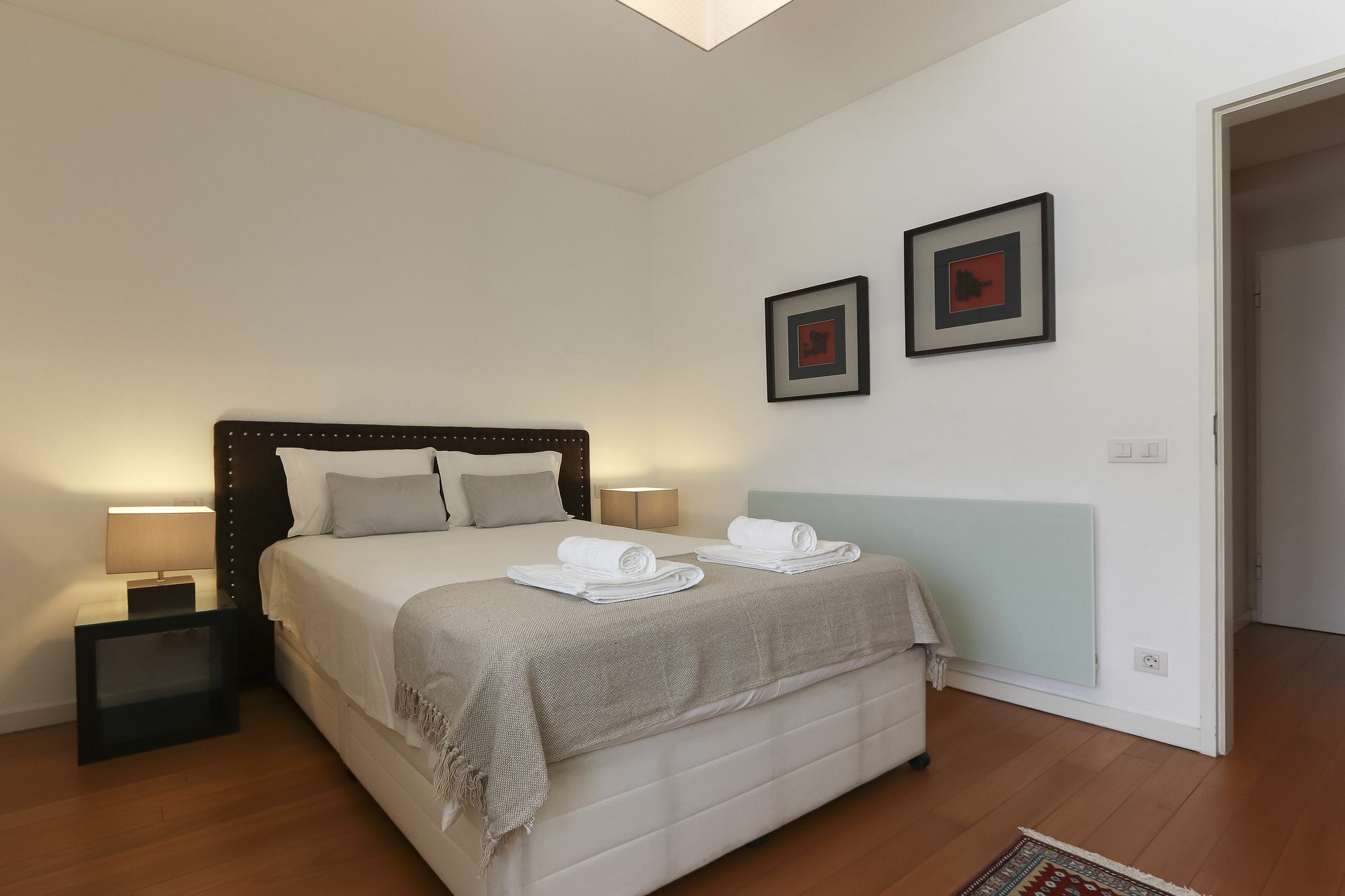 Appartement Downtown Chiado By Homing
