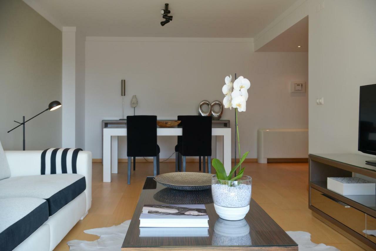 Panoramic Living *