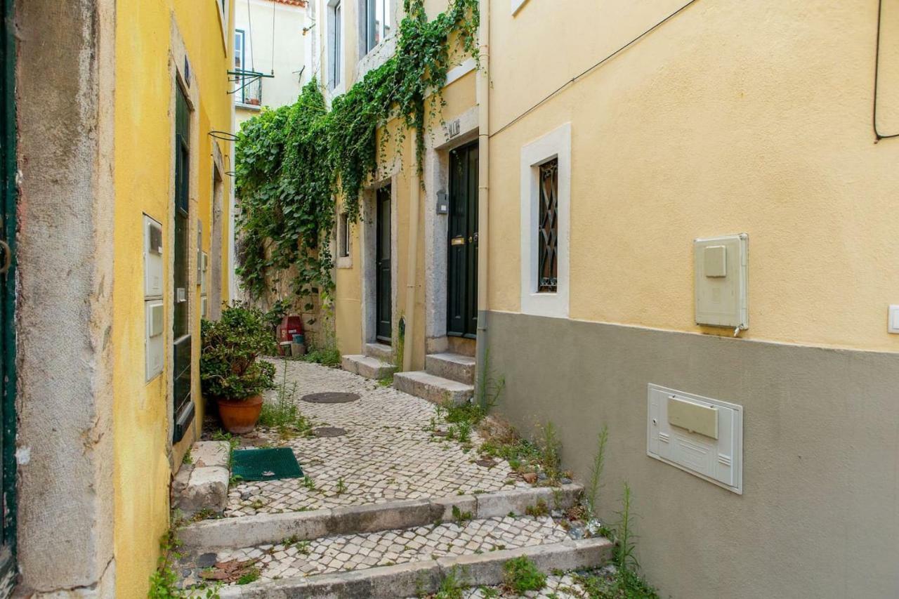 Lovelystay - Traditional Alfama View Appartement Lissabon