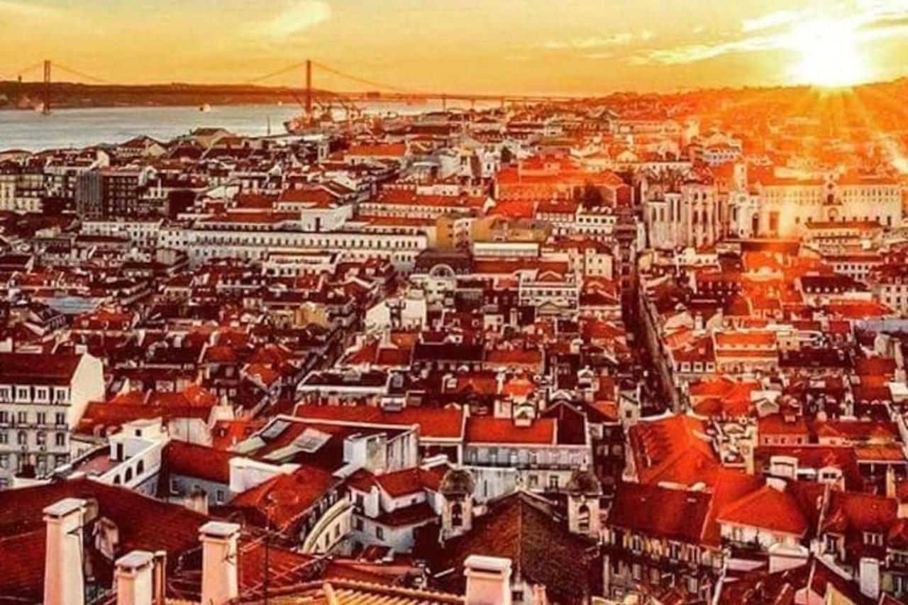 Lovelystay - Traditional Alfama View Appartement