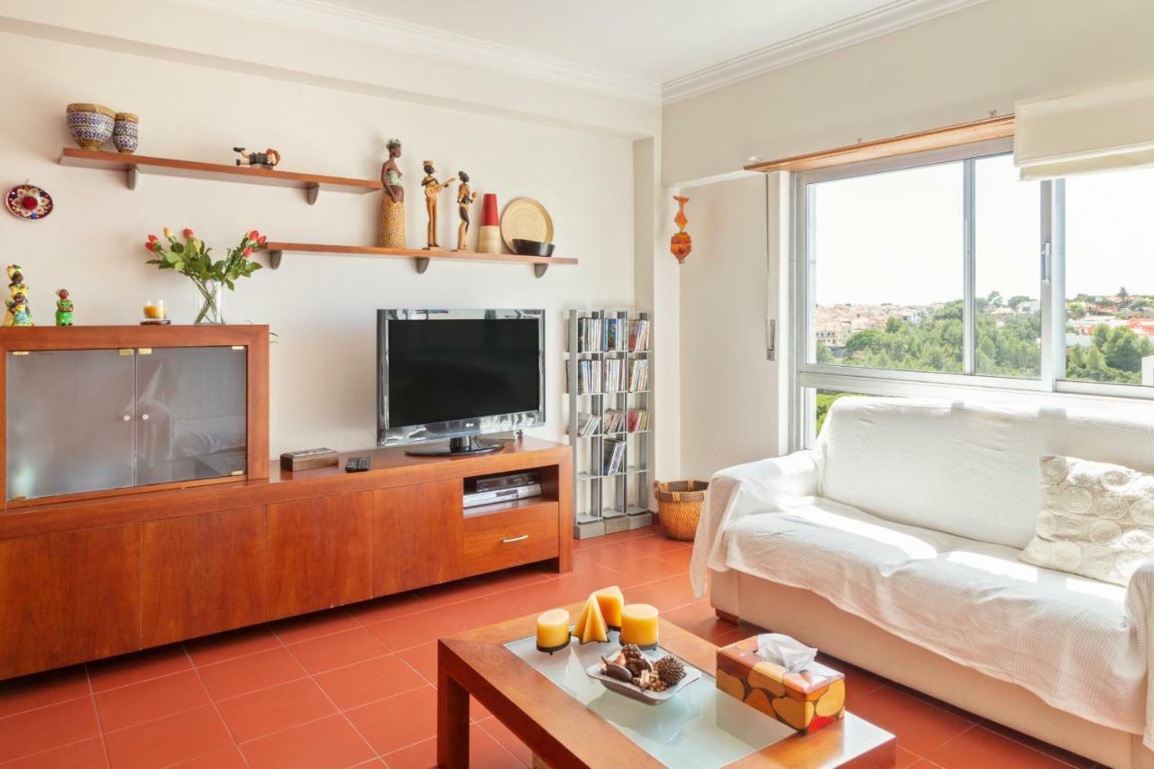 Appartement Lovely 2 Bedroom With Terrace In Cascais Lisboa