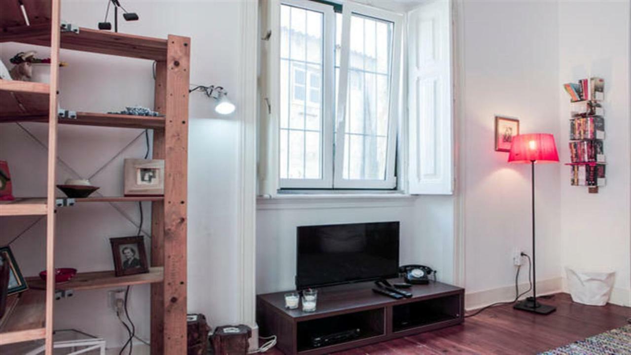 Spacious Tailor Made Bairro Alto Appartement