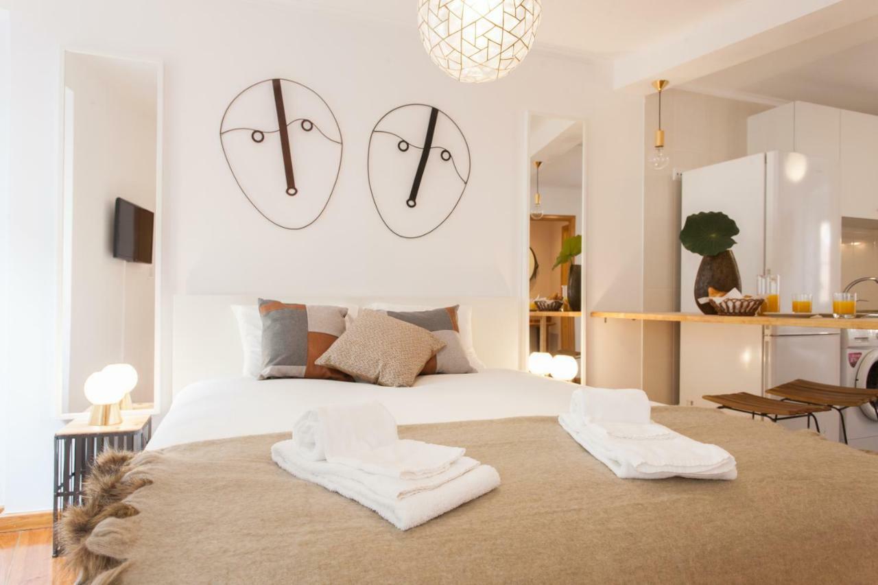 Apartment Martim Moniz - By Lu Holidays *