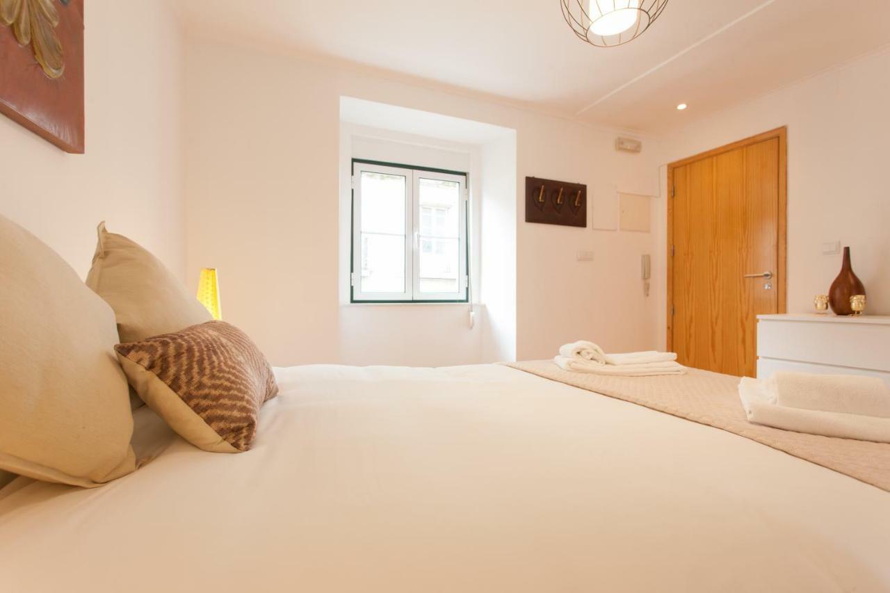 Apartment Martim Moniz - By Lu Holidays *