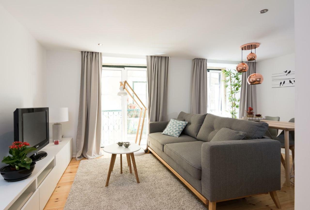 Apartment Casa Do Castelo 2- Work Or Relax In The Historic Heart Of Lisbon! Lissabon
