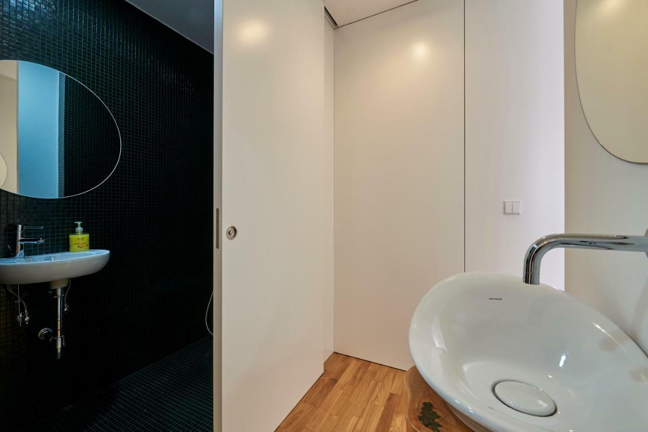 Luxury In The Privileged * Lissabon