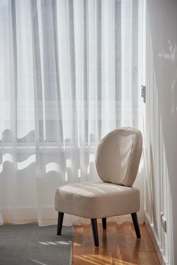 Luxury In The Privileged * Lissabon