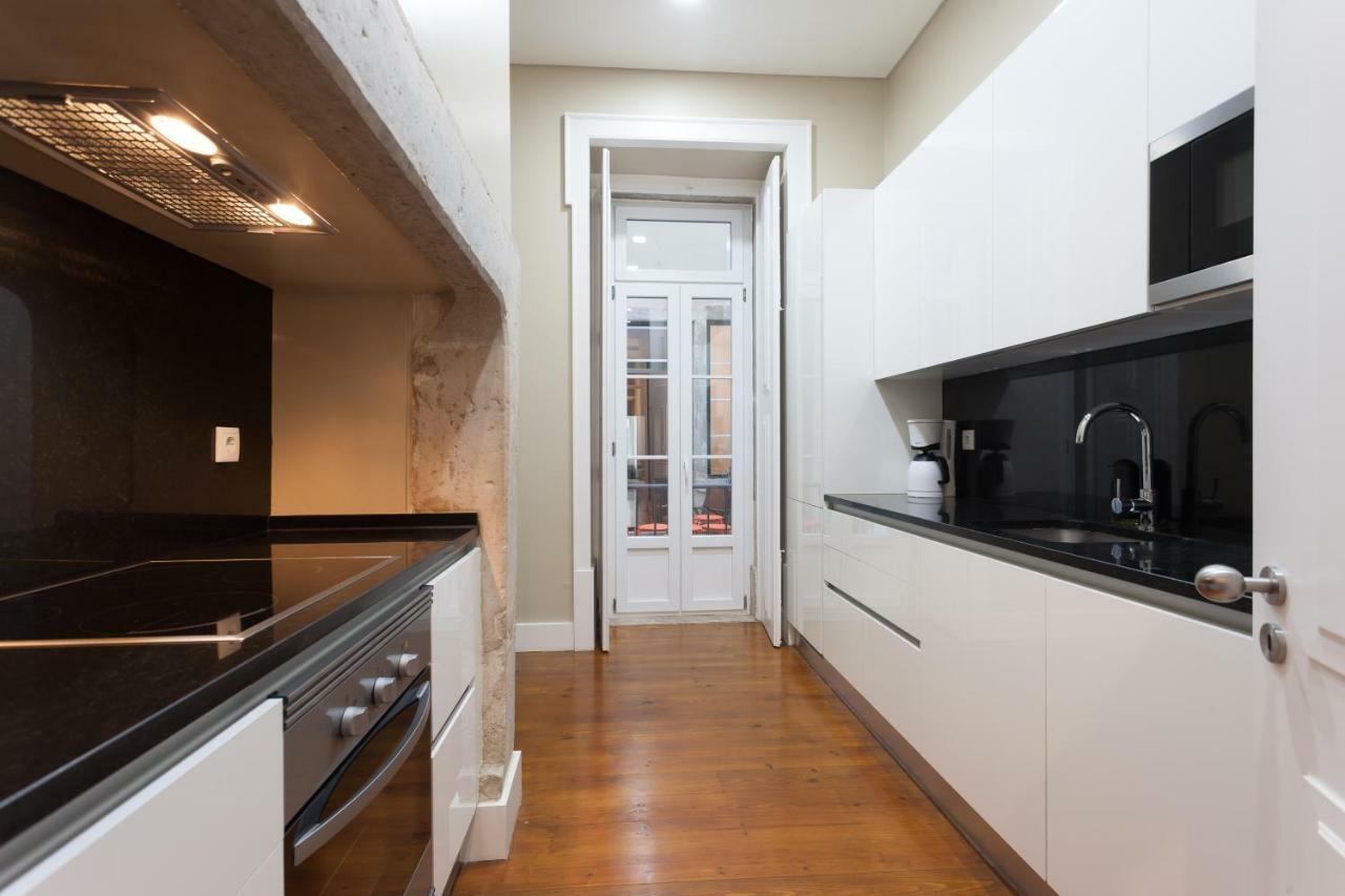 Appartement Baixa Vintage Three-bedroom - By Lu Holidays